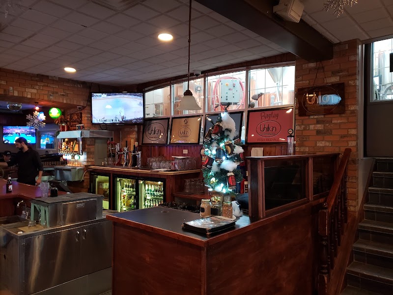 Specklebellys Pub & Eatery